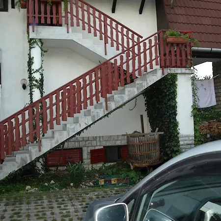 Fuevesi Vendeghaz